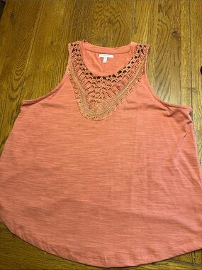 Women's Crochet Yoke Tank Top - Coral